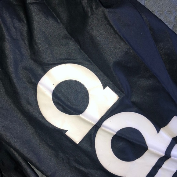 Adidas Lightweight Full Zip Windbreaker Jacket - Picture 7 of 7